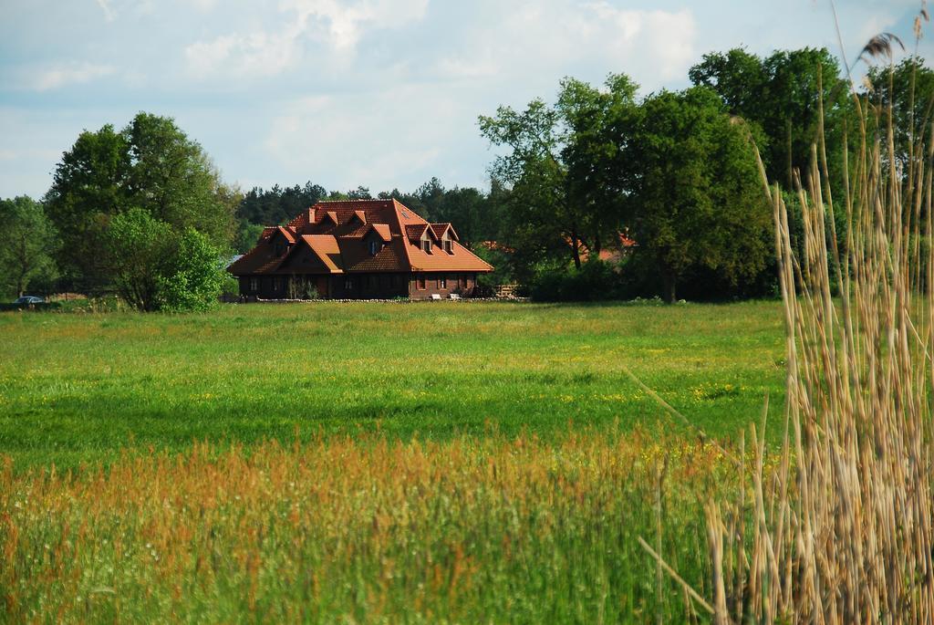 Dwór Łabędzie w Kiermusach Kiermusy Zewnętrze zdjęcie