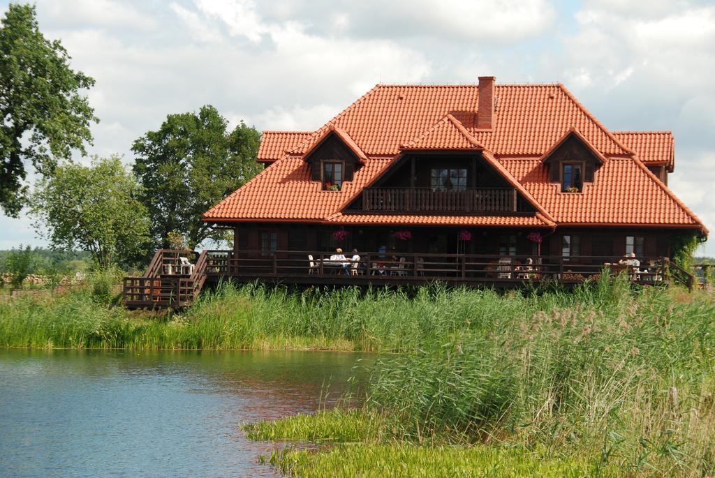 Dwór Łabędzie w Kiermusach Kiermusy Zewnętrze zdjęcie