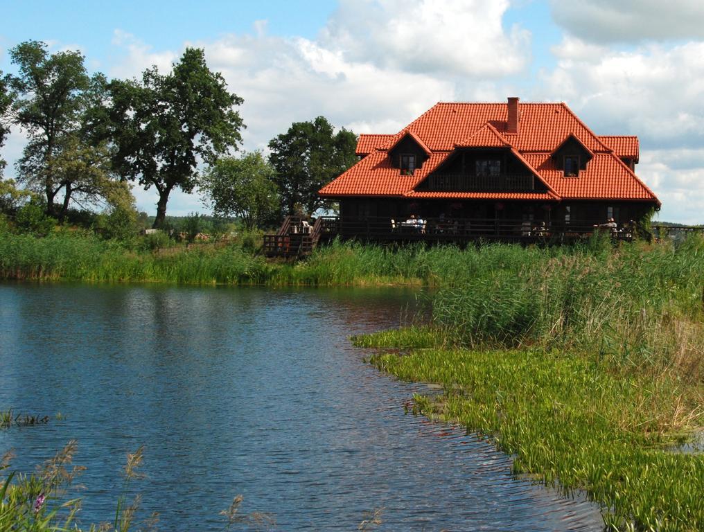Dwór Łabędzie w Kiermusach Kiermusy Zewnętrze zdjęcie
